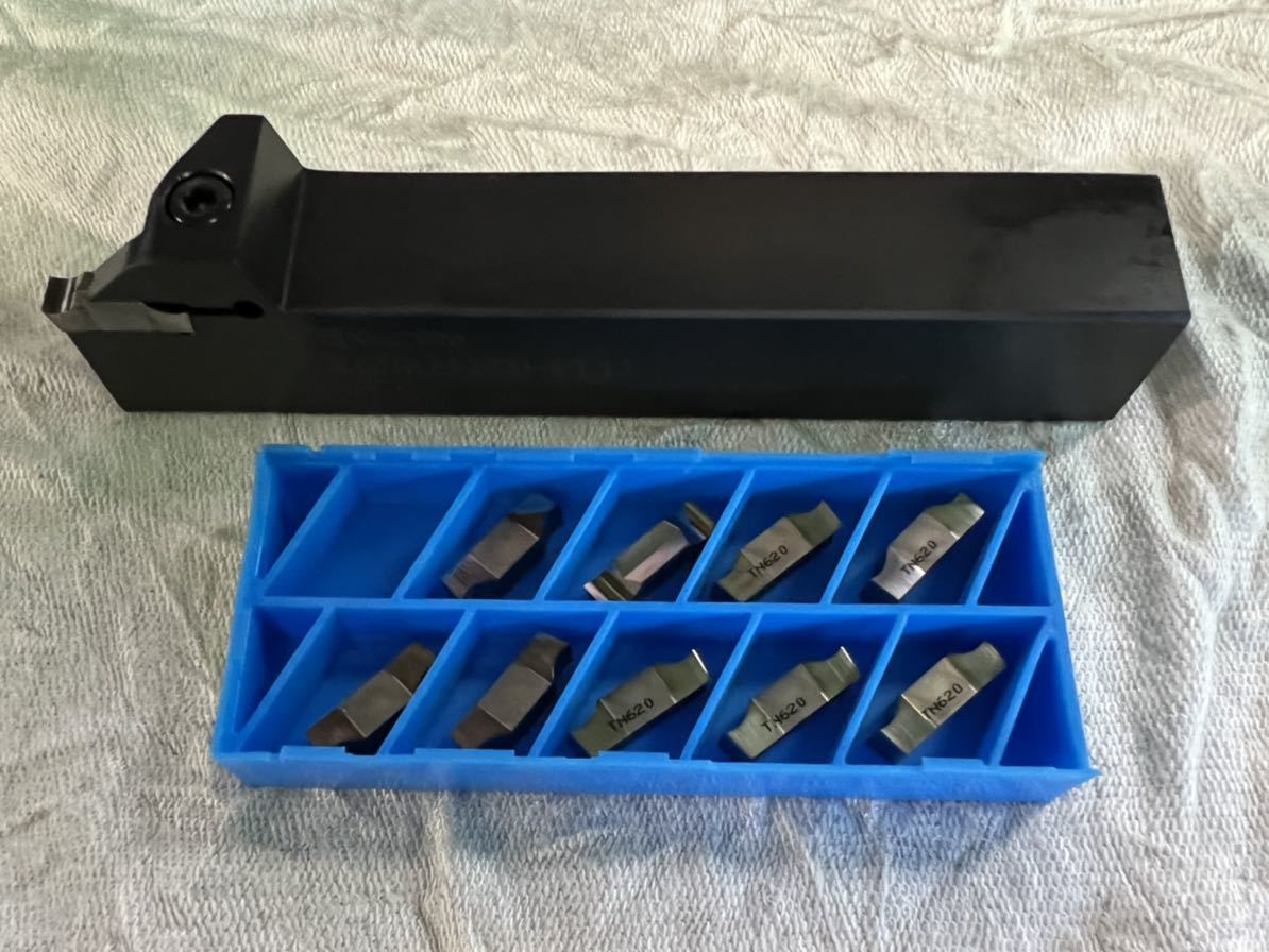 京セラ | 溝入れ用ホルダ 京セラ(KYOCERA) 通販モノタロウ 溝入れ用チップ 溝入れ・突っ切り KGDF-Z（端面溝入れ・一体型） GBA43 外径溝入れ加工用チップ GBA43R150020 溝入れ・突 PR1025 材種PR2015 1箱(10 MISUMI(ミスミ)