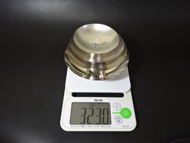 Yahoo!オークション 【雑貨】 純銀 323g 盃（記念） -「純銀 銀杯