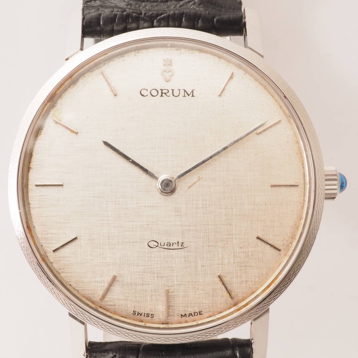 希少品】コルム CORUM Quartz 31219 クォーツ 絹目文字盤 革ベルト 