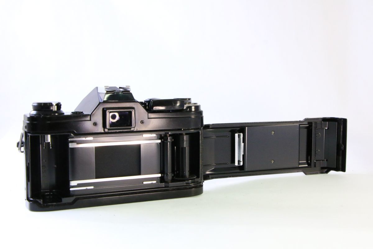 実用□キヤノン Canon AE-1 ボディ□シャッター全速・露出計完動・鳴き