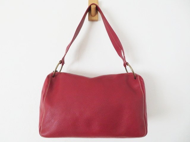 【高品質，新作登場】 M09 miu miu ミュウミュウ レザー ワンショルダーバッグ トートバッグ レッド(かばん、バッグ)｜売買されたオークション情報、yahooの商品情報をアーカイブ公開 - オークファン かばん、バッグ
