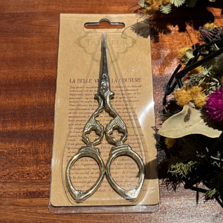 はさみ かわいいの値段と価格推移は 149件の売買情報を集計したはさみ かわいいの価格や価値の推移データを公開