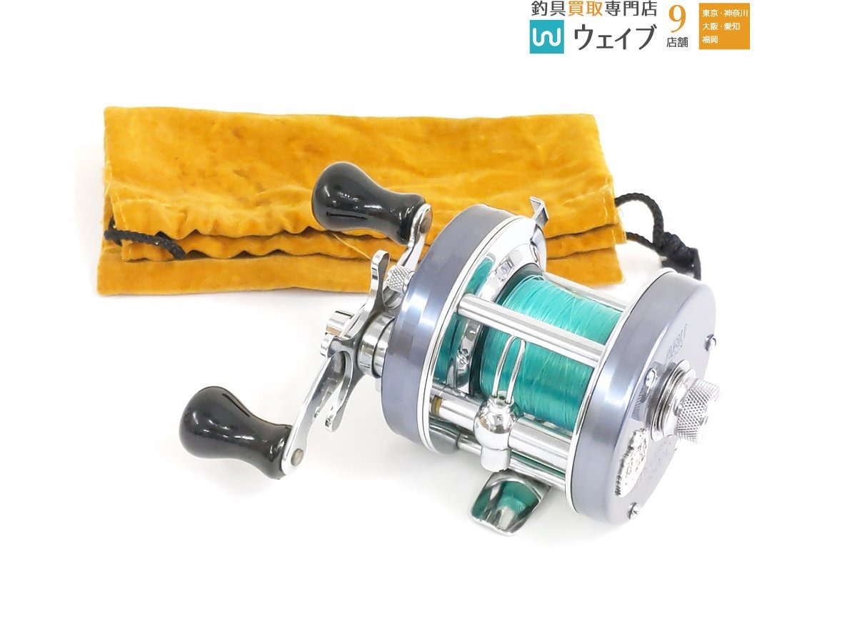 アブ　アンバサダー　5500C ナベ　未使用ミントコンディション 5500C Ambassadeur Abu ABU アンバサダー アブ Reel Casting Bait Gray