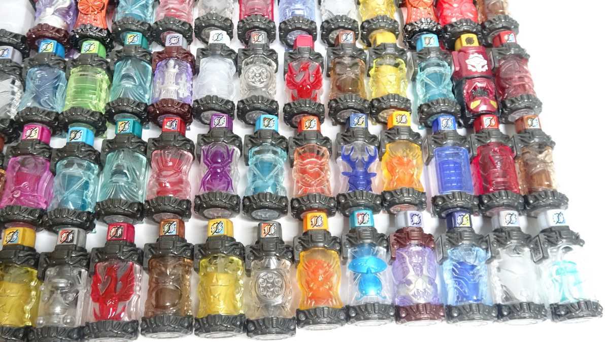 仮面ライダービルド DX SG 食玩 フルボトル 100個 ベストマッチ 大量 