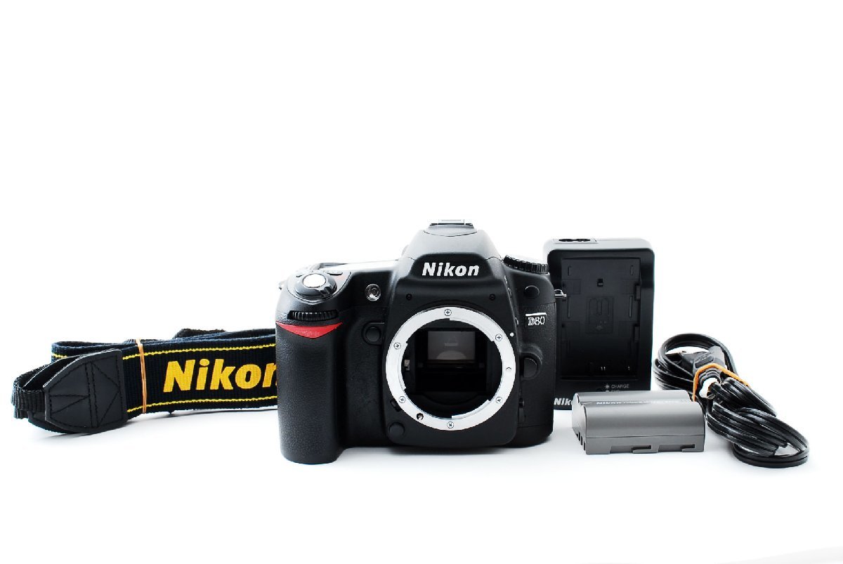 D60 充電器 nikon スポーツ撮影に✨Nikon D60✨ バッテリー2個✨届い
