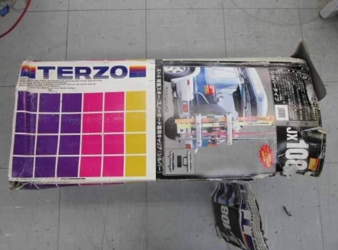 希少 未使用品 絶版品 背面スキーキャリア JX108 TERZO - 取説あり
