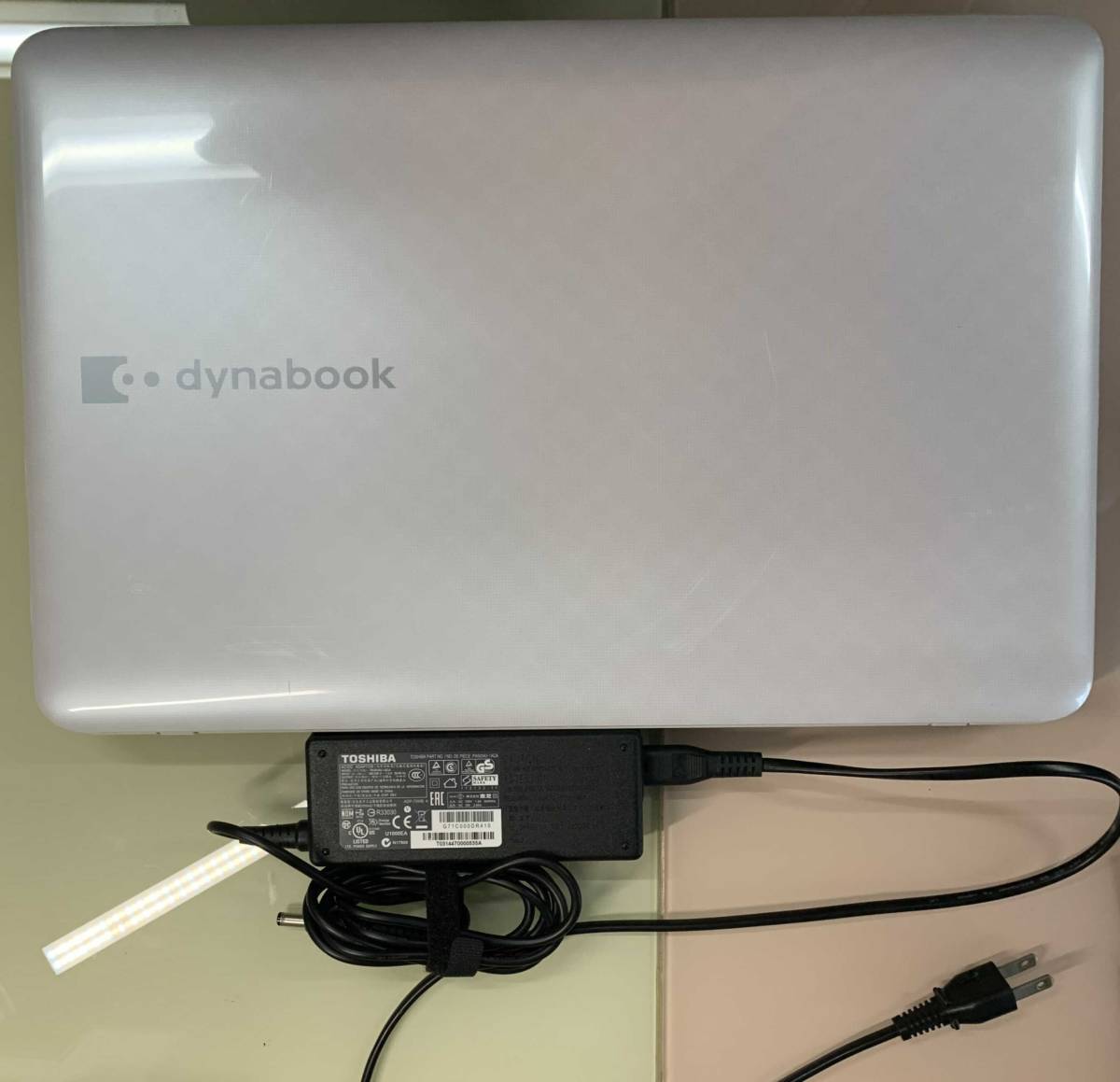 東芝 T45157DBFW T451/57DW ノートパソコン ジャンク品 部品取り用