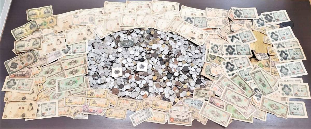 11944A 古銭まとめ 総重量約5.7kg 札 小銭 貨幣 日本 50銭 10銭