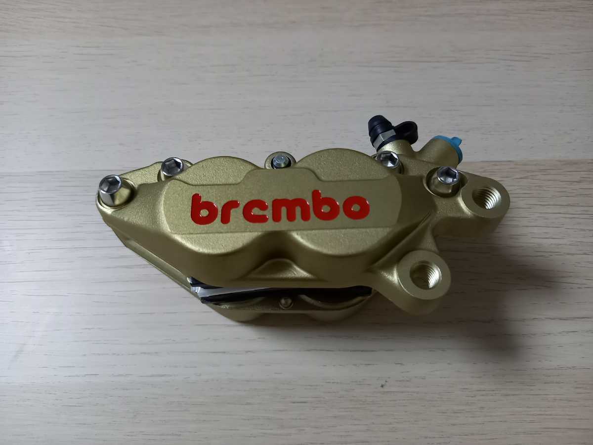 ブレンボキャリパー汎用4POT、brembo、40mmピッチ ブレンボ キャリパー