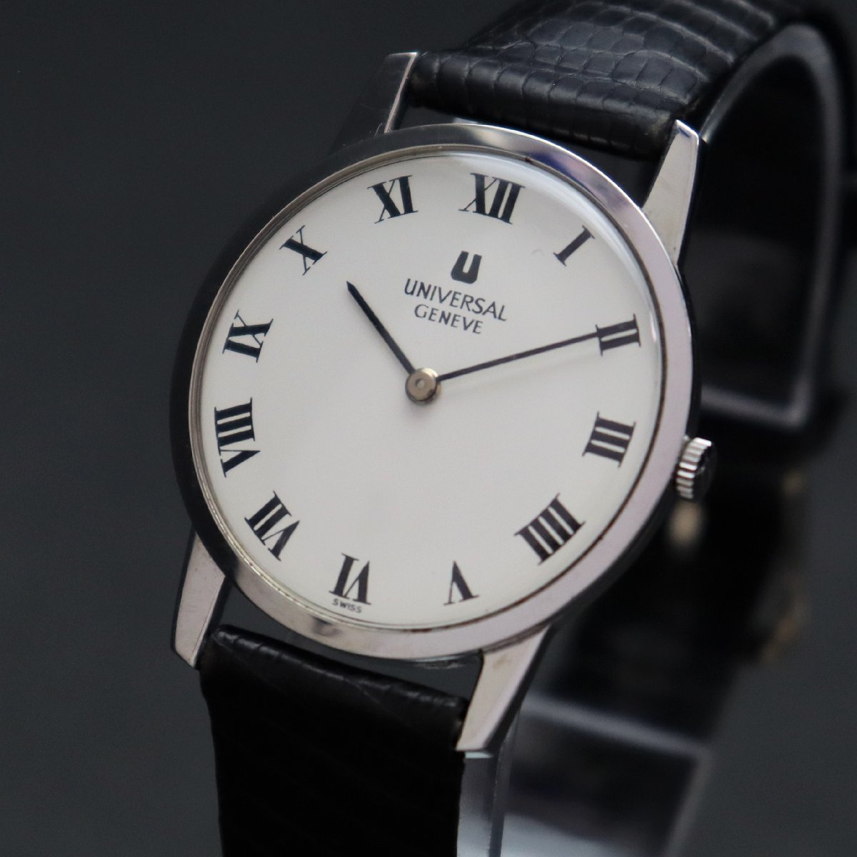 ✨ユニバーサルジュネーブ✨シルバー✨ C754✨ベージュ文字盤✨腕時計✨ UNIVERSAL GENEVE ユニバーサル ジュネーブ 842101 手巻き ローマン