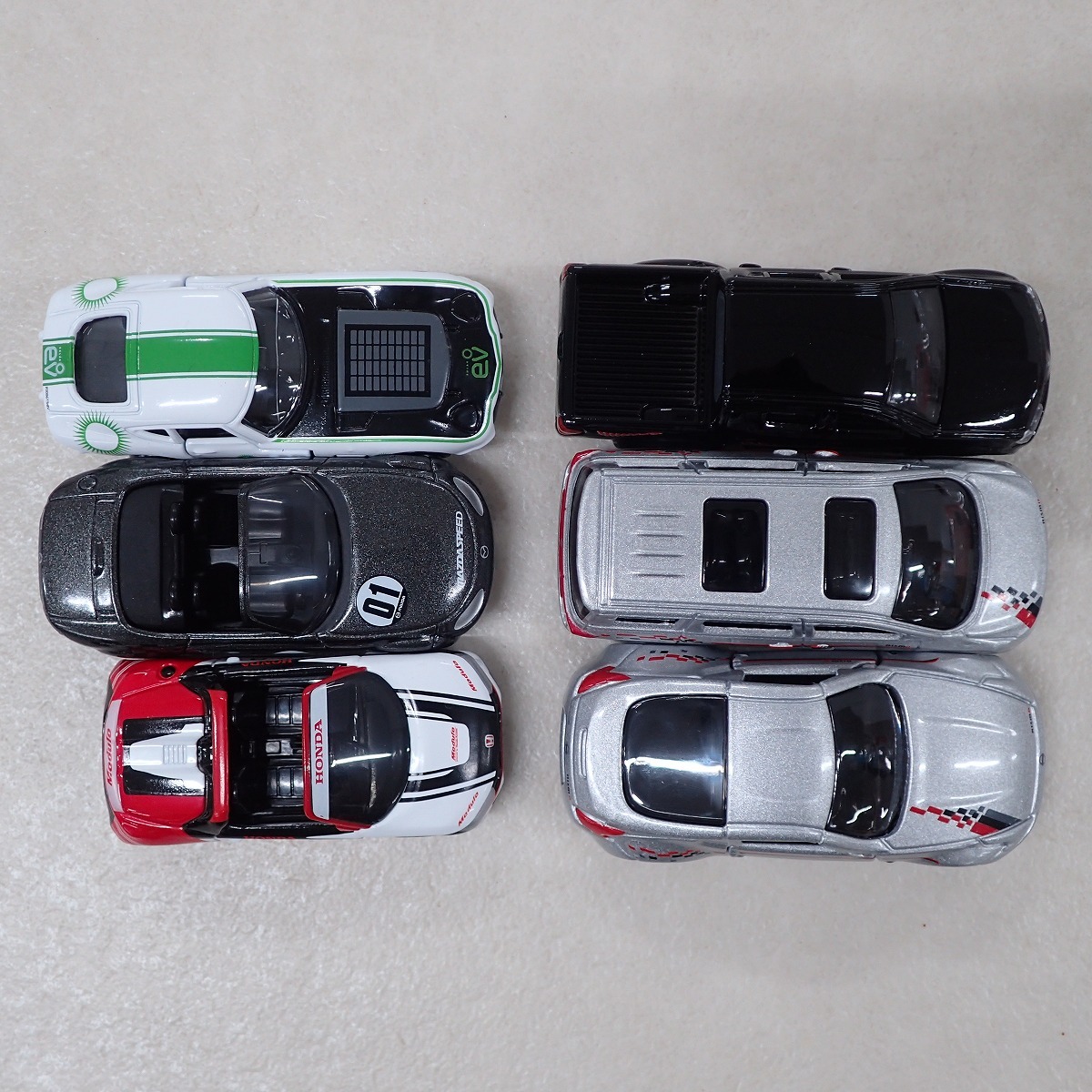 ☆トミカ イオン チューニングカーシリーズ トヨタ 2000GT/日産