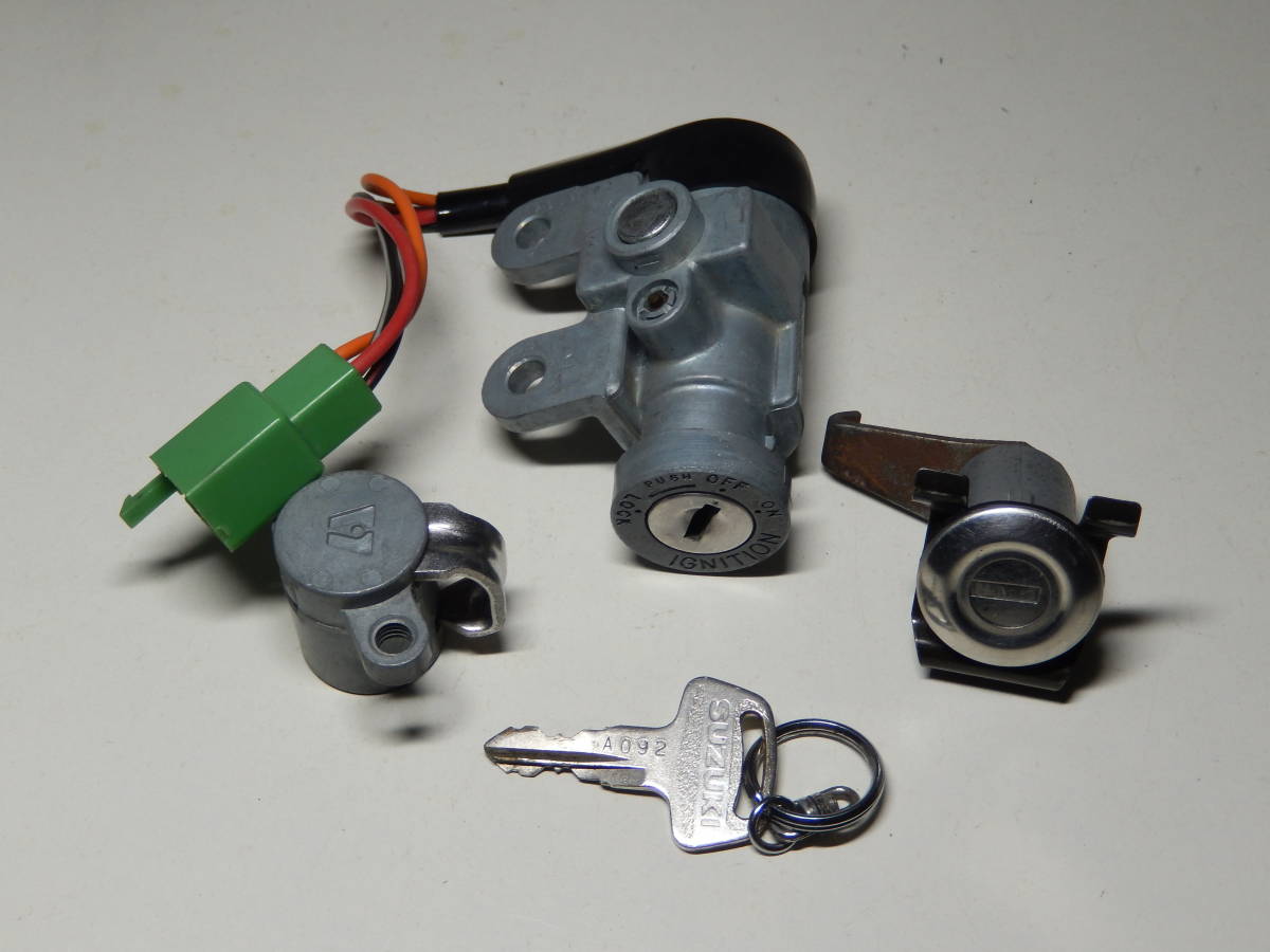 SUZUKI 純正部品 スズキ ラブ CL50 LOVE FA11A？ イグニッション 