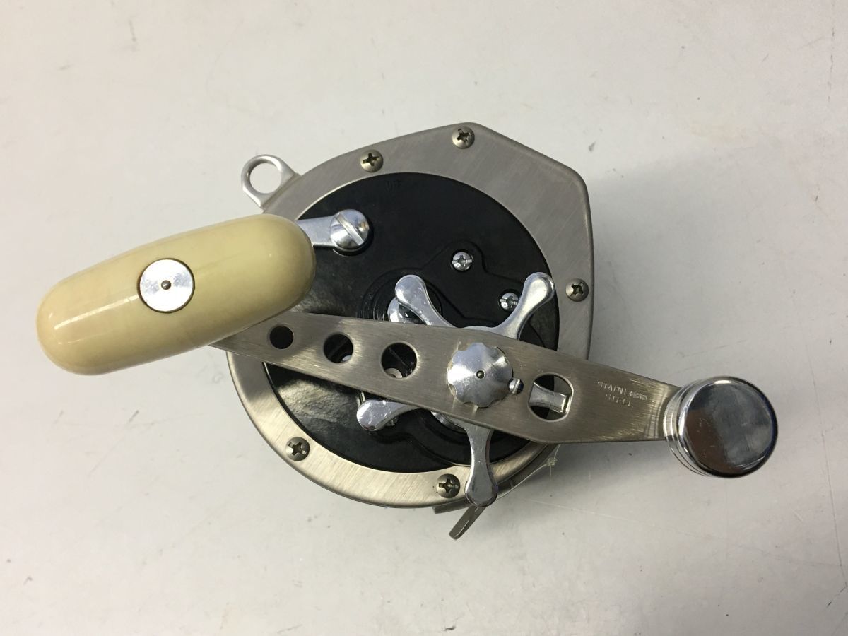 F639-I34-2662 DAIWA ダイワ Dynamic ダイナミック 5000D 船用