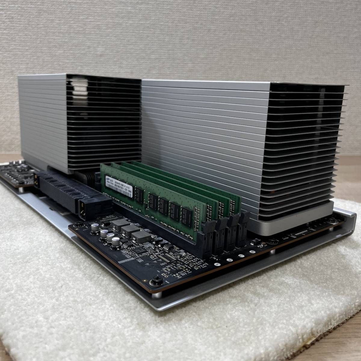 Mac Pro Early 2009 CPUドーターボード 2CPU 2×2.26GHz Intel Xeon