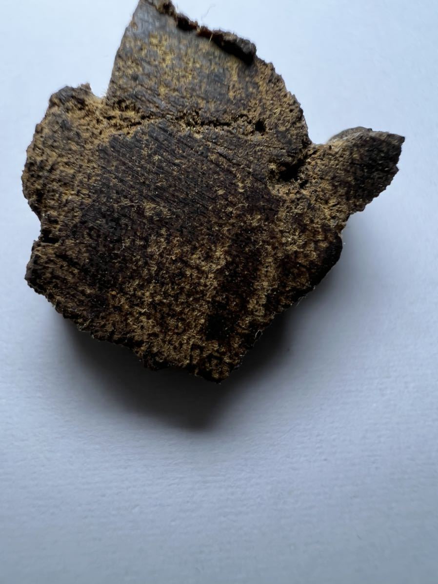 沈香　伽羅　香木約2.25g