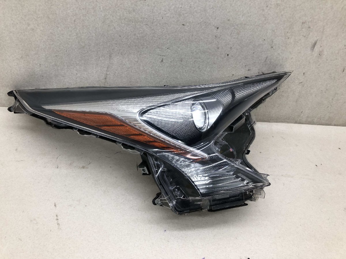 人気SALE，安い 磨き済み ZVW50 プリウス 右 ヘッドライト KOITO 47-75(ヘッドライト)｜売買されたオークション情報、yahooの商品情報をアーカイブ公開 - オークファン トヨタ用