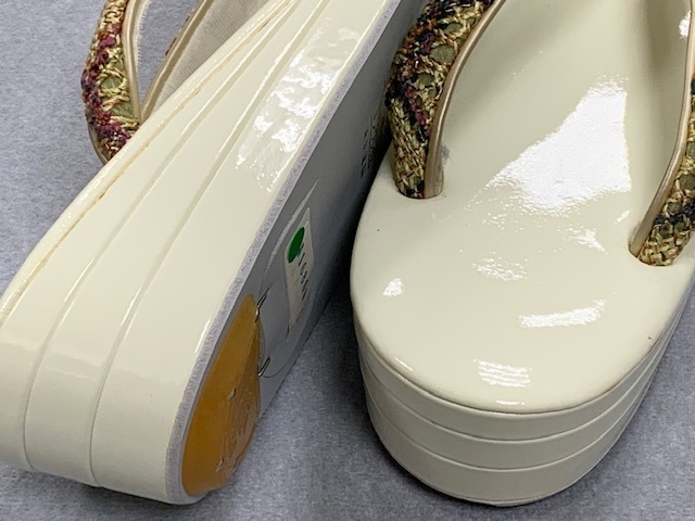 草履 キンワシ 印の通販 草履の通販 バッグの通販 金鷲 191026-6 金鷲レディース草履 金鷲印 草履バックセットの通販 - きもの館久 フリーサイズ キンワシ印 ゴールド Lサイズ