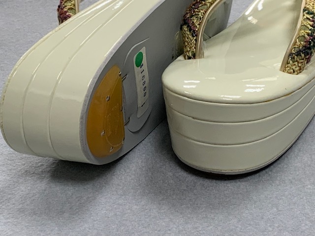 草履 キンワシ 印の通販 草履の通販 バッグの通販 金鷲 191026-6 金鷲レディース草履 金鷲印 草履バックセットの通販 - きもの館久 フリーサイズ キンワシ印 ゴールド Lサイズ