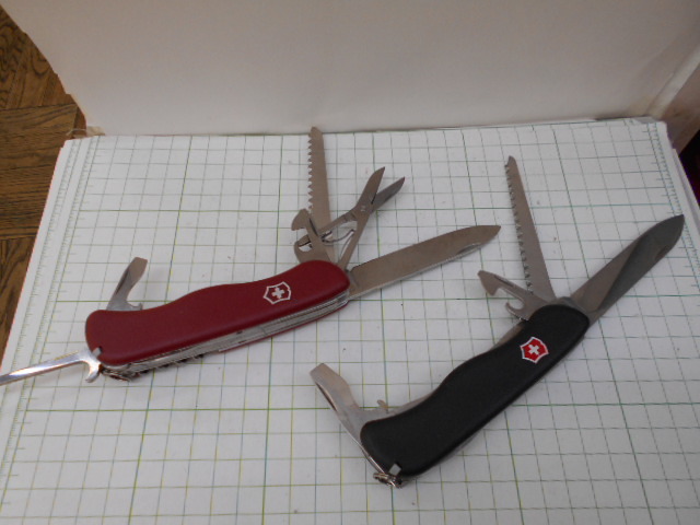 VICTORINOX VICTORINOX(ビクトリノックス) アウトライダーナイフ 