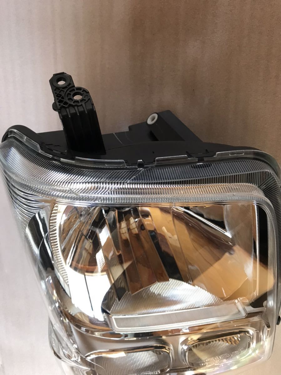 エブリィ ヘッドライト DA17V クリッパーDR17V DR17V NV100クリッパー