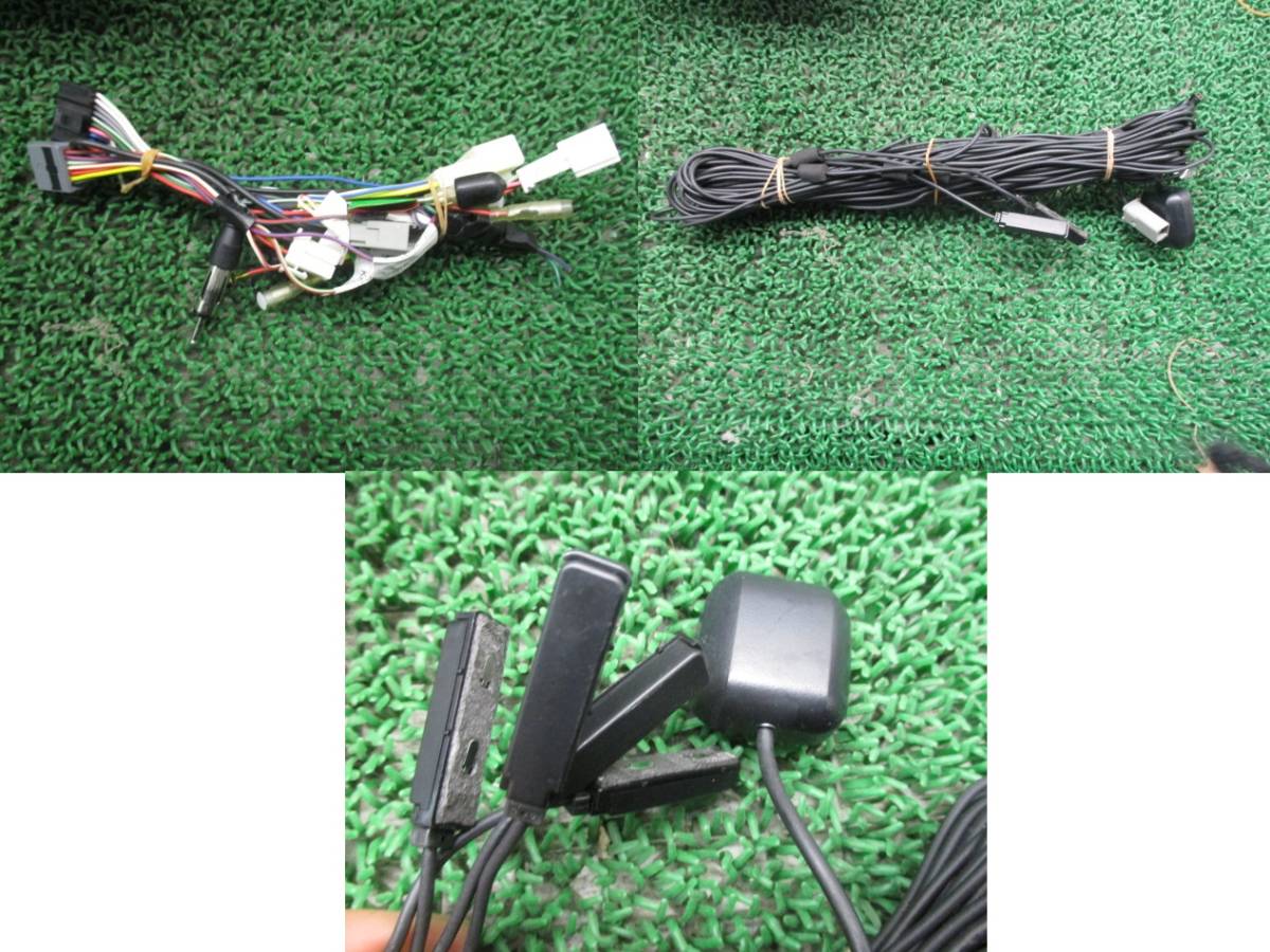 ケンウッド メモリーナビ MDV-D503W 地図データー 2015年 作動確認済み