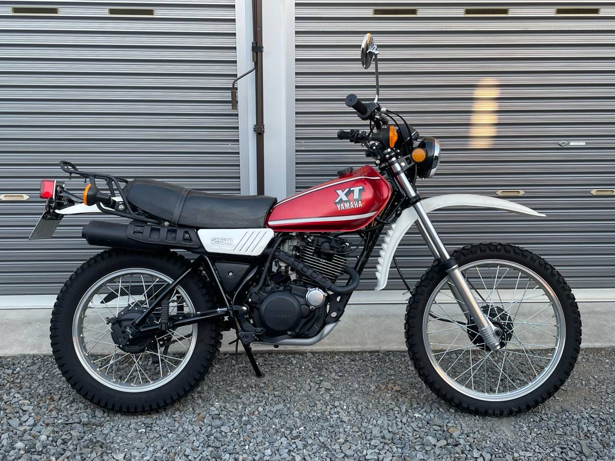 YAMAHA◇XT250（3Y5 リアホイール18インチ化 VMX ヴィンテージ 
