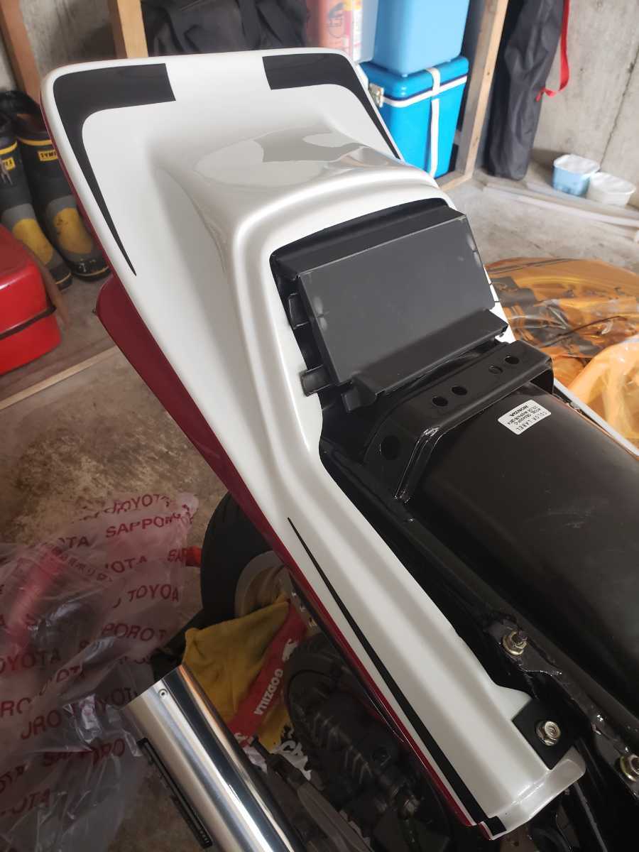 CB400 SF 前期 ビートテールカウル 希少❗️