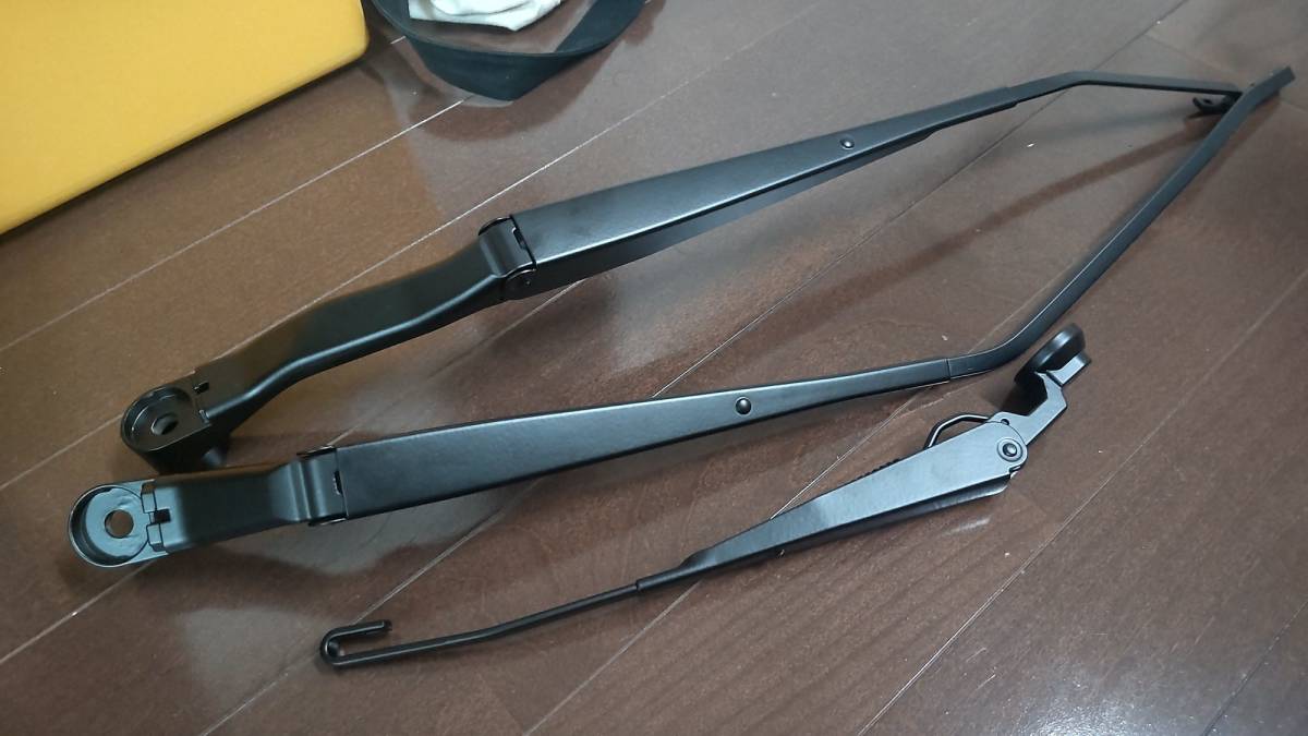 新品未使用】ランサーエボリューションIX フロントワイパーアーム 左右