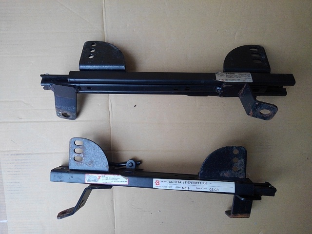 ブリッド CT9A ローポジションシートレール 右 運転席 ランサー  