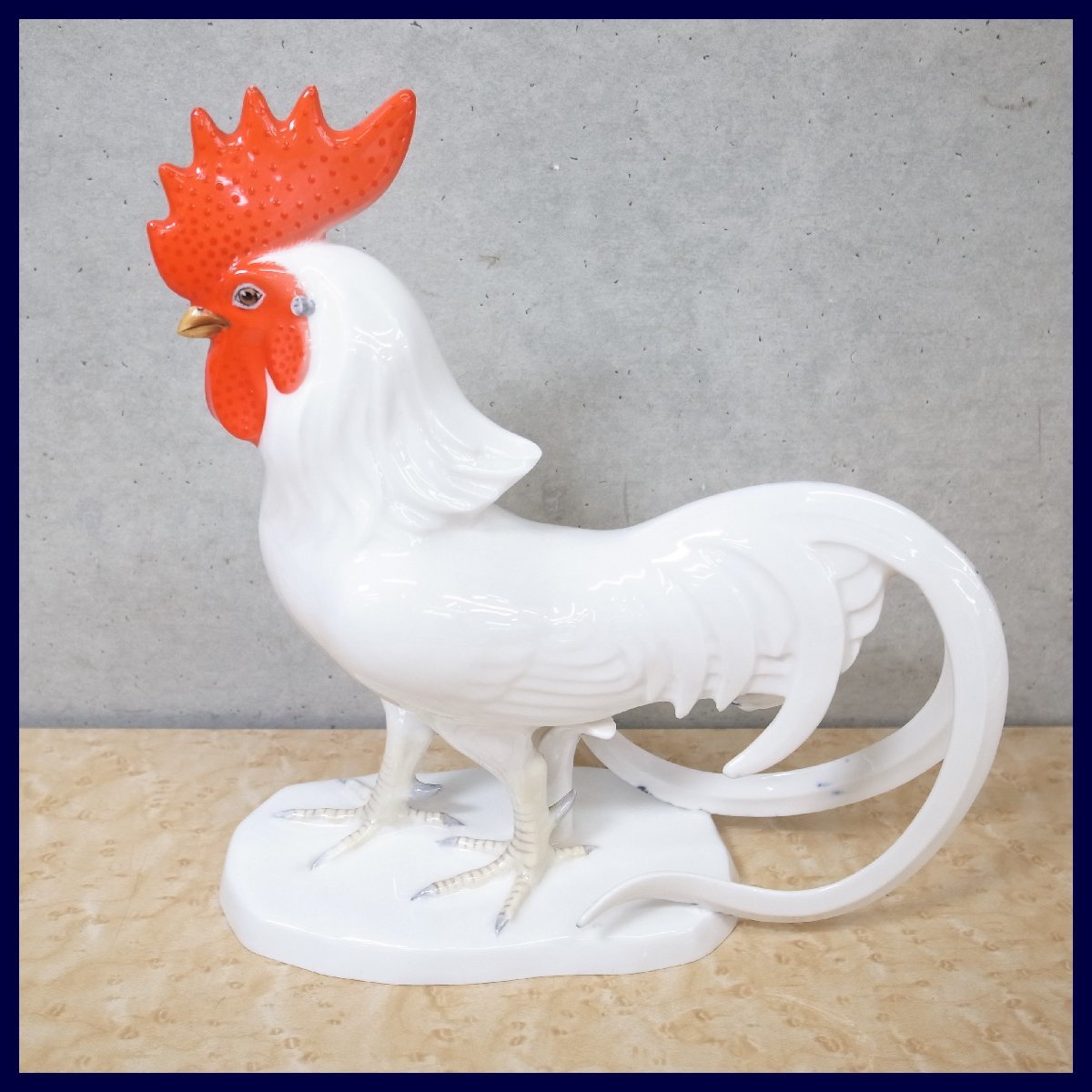 A172T ノリタケ ボーンチャイナ置物 にわとり 鶏 ニワトリ 置物 