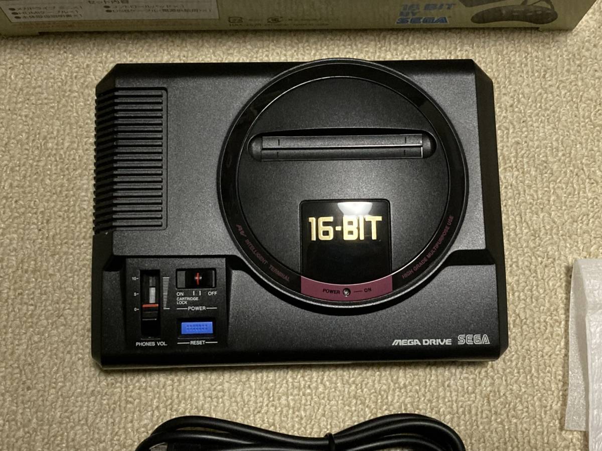 [セガ] メガドライブミニ 本体一式 付属品完備 箱説あり 程度良好_4