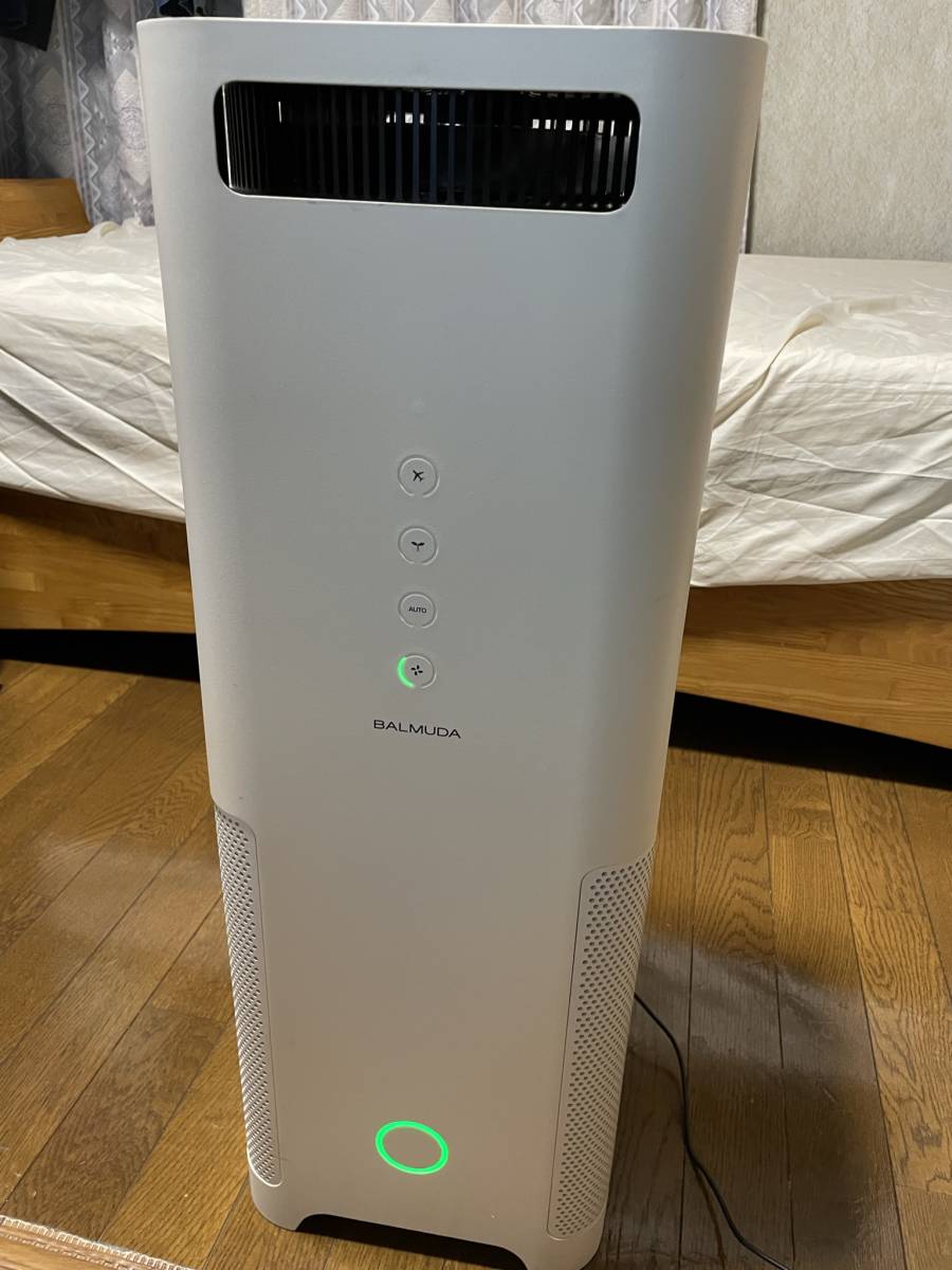 BALMUDA バルミューダ 空気清浄機 JetClean EJT-1000-W！ バルミューダ