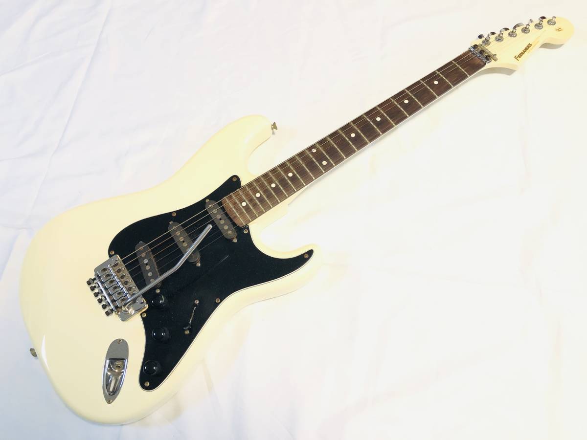 真*仁様 【中古】Fernandes Zo-3 ゾーさん 黒 専用ケース付 　エ 真*仁様 中古Fernandes Zo-3 ゾーさん 黒 専用ケース付 エ ZO-3