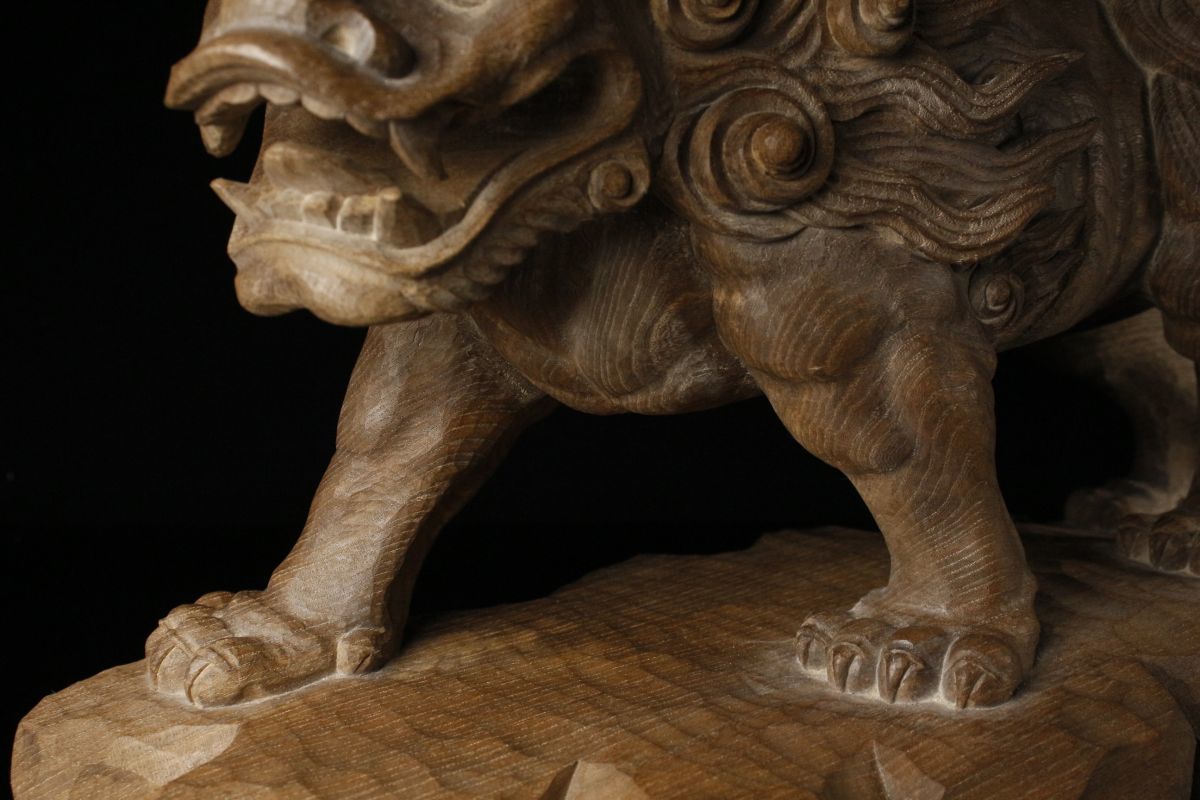 LIG】村上秀雲作 木彫 一本彫 獅子置物 56㎝ 細密彫刻 古美術品 旧家蔵