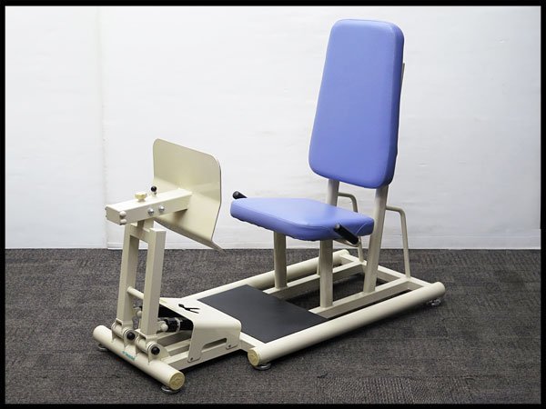 レッグプレス　リハビリマシーン　高田ベッド制作所 楽天市場】【ポイント6倍】高田ベッド レッグプレスII リハビリ