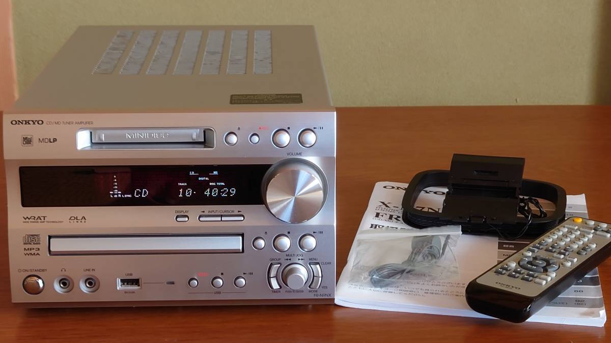 CD/MDチューナーアンプ（ONKYOオンキョー）FR-N9NX 美品 ONKYO