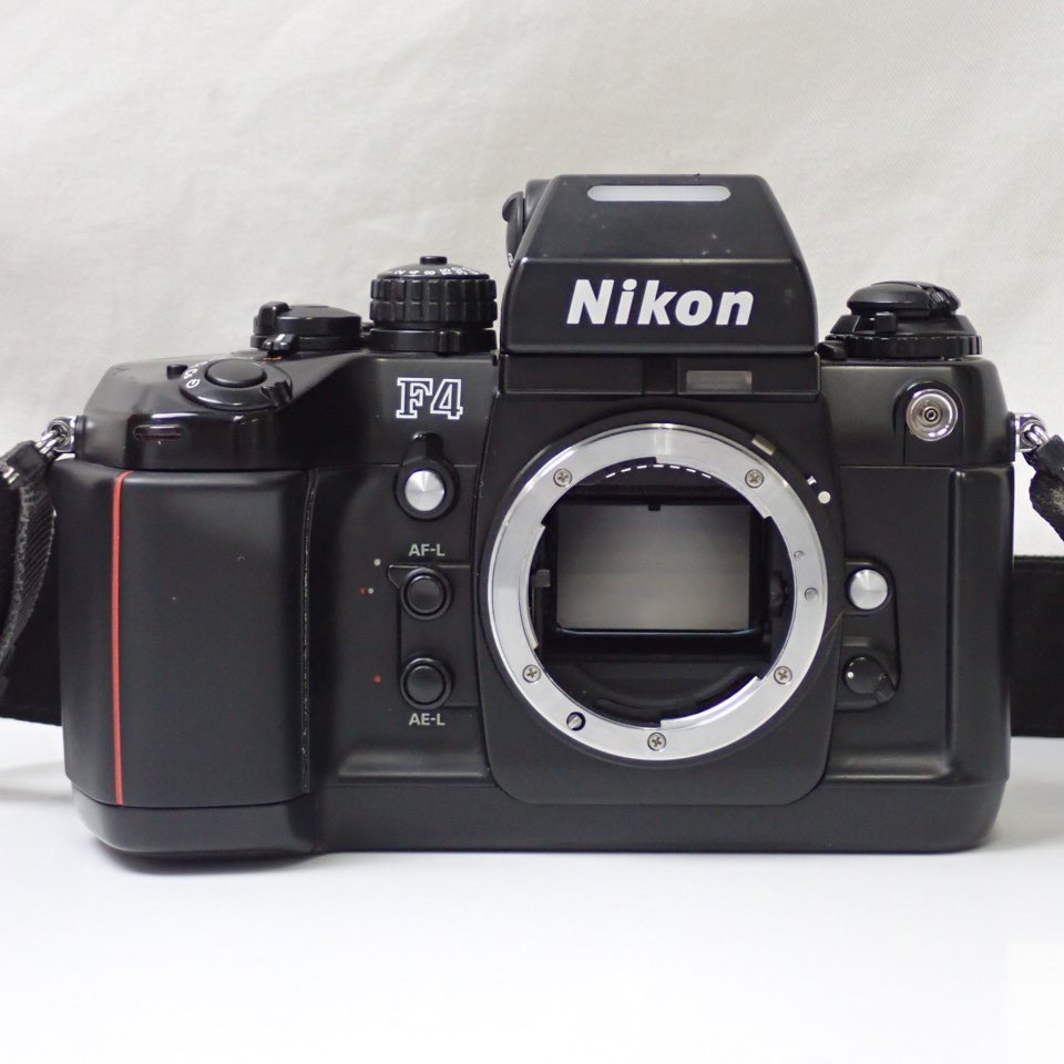 ☆Nikon/ニコン F4 フィルム一眼レフカメラ + AF NIKKOR 35-70mm F3.3-4.5