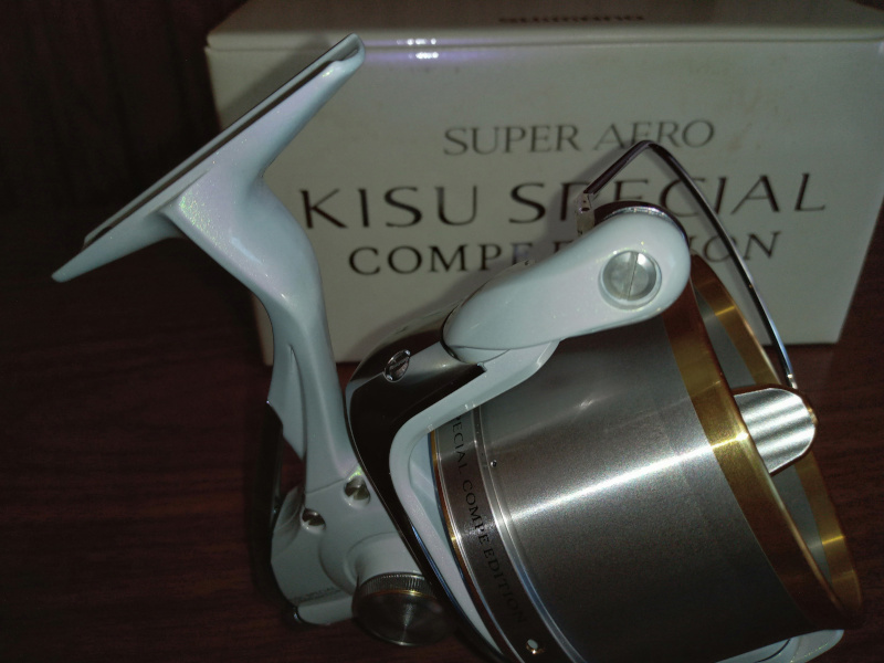 極美品 シマノ 11スーパーエアロ キススペシャル コンペエディション