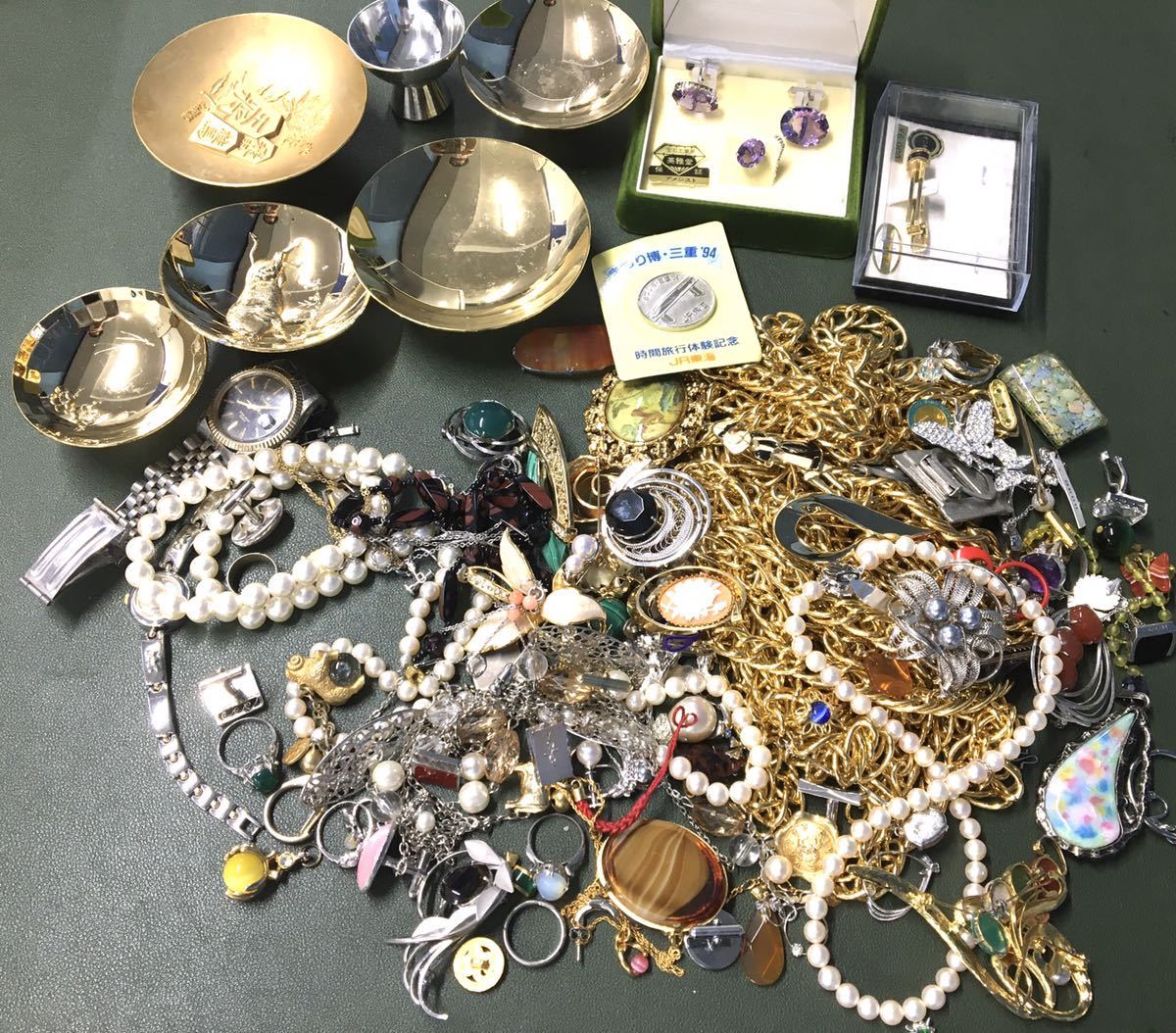 新作入荷，爆買い 105 アクセサリー 遺品整理 大量セット 腕時計 など 無選別 まとめ(その他)｜売買されたオークション情報、yahooの商品情報をアーカイブ公開 - オークファン その他