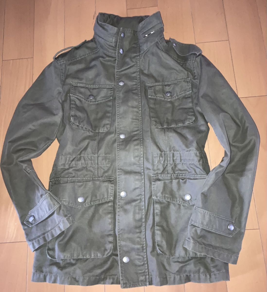 【驚きの破格値，2026】 高級 バーバリーブラックレーベル BURBERRY BLACK LABEL ミリタリージャケット M65 サイズM フード収納 美シルエット(ジャケット、上着)｜売買されたオークション情報、yahooの商品情報をアーカイ 男性用