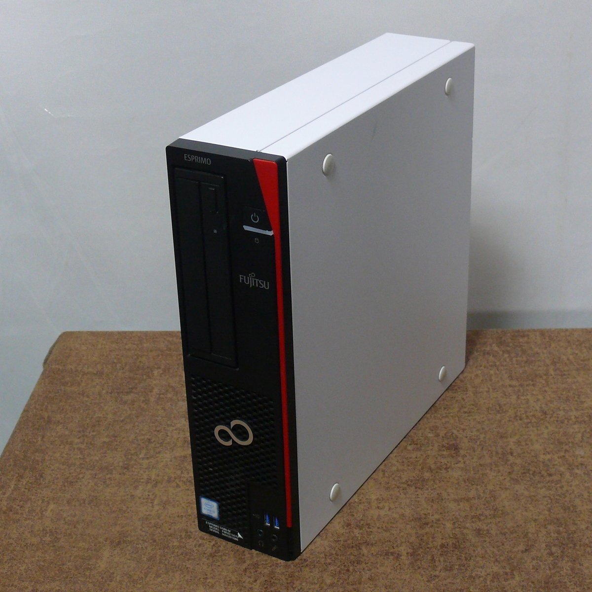 3015/富士通 FMV-D586/P i5-6500-3.2GHz/500GB/8GB/マルチ/win10