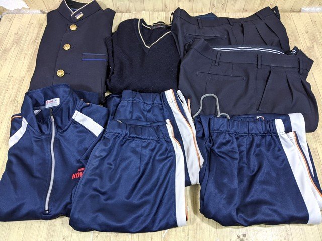 正規品，爆買い 10yt262 広島県 広島国泰寺高校 男子用学生服 制服 学ラン 170A+セーター+夏服/冬服ズボン+ネクタイ+体操服 q79(メンズファッション)｜売買されたオークション情報、yahooの商品情報をアーカイブ その他
