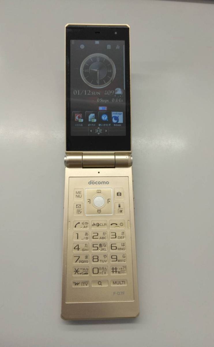 F-07F docomo | ゴールド 通販 携帯電話本体 ガラケー 富士通 白ロム