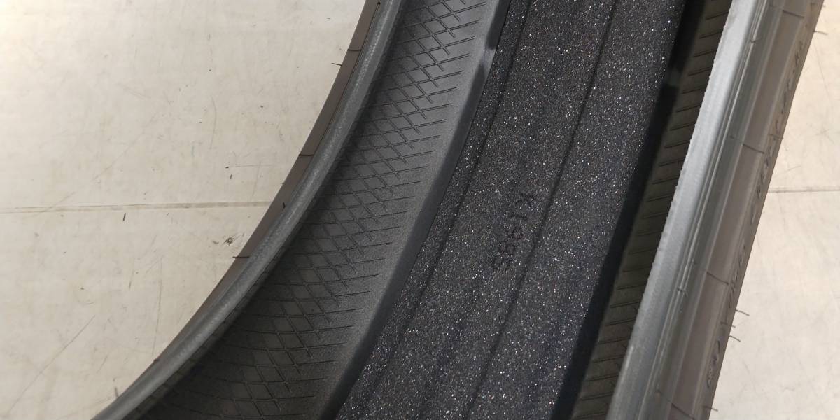 【　売り切り！！　２０２１ 年製！！ 】　２１５／５５Ｒ１７　ダンロップ　（ ＬＭ Ⅴ ）　　４ 本　 ダンロップ 215&frasl;55R17 94V サマータイヤ単品 新品 MID