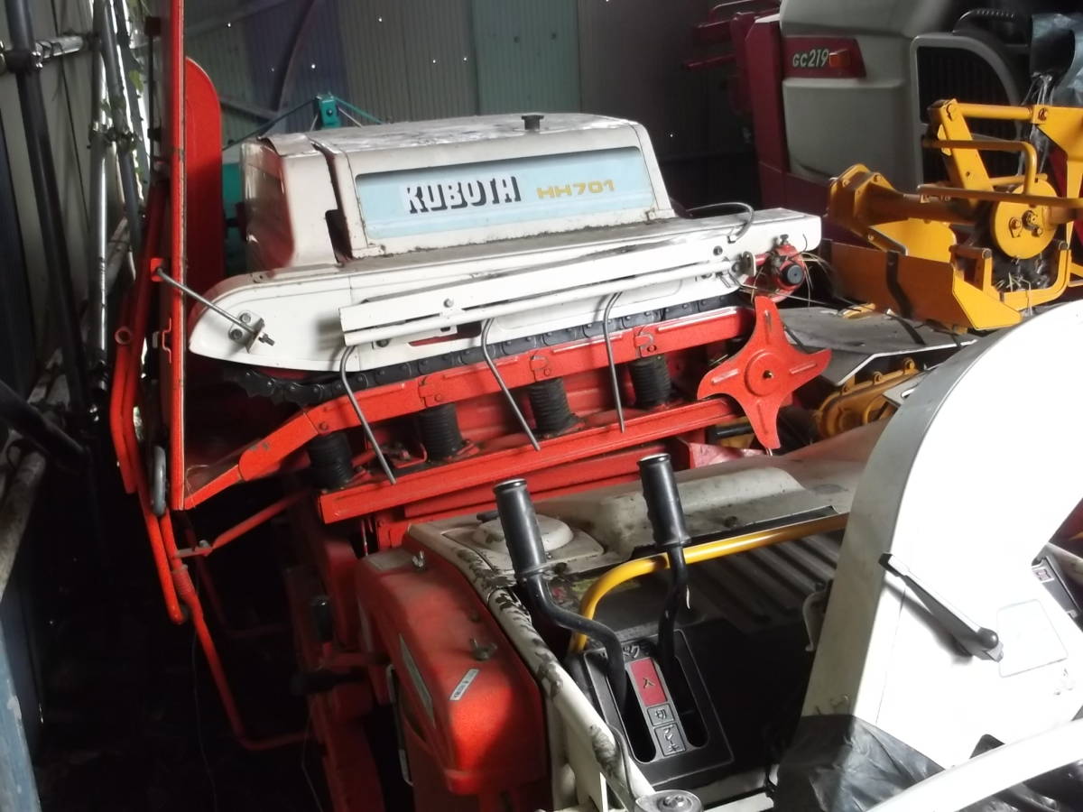 クボタ ハーベスターHH701 ディーゼル 大束結束機付き ジャンク(農業