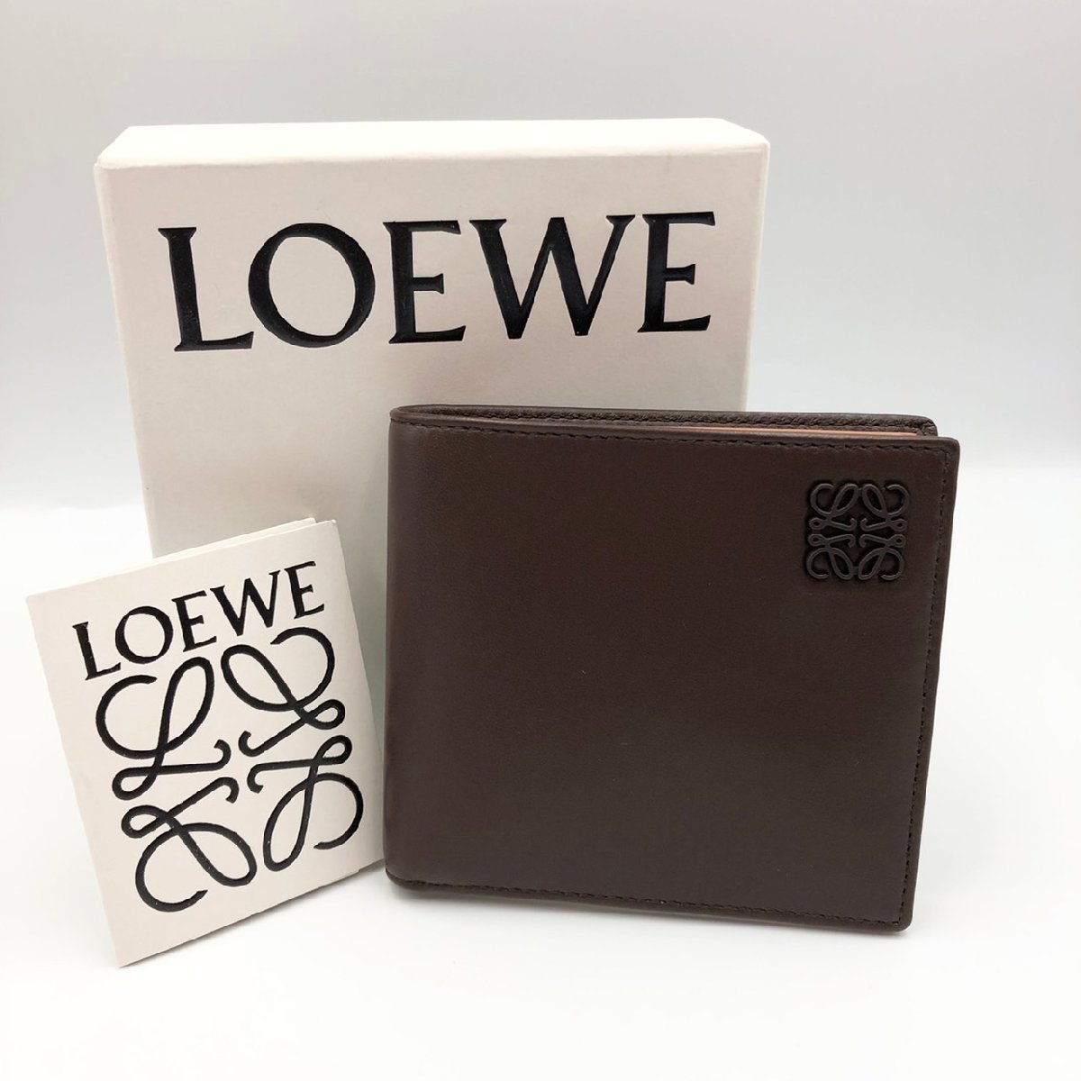 LOEWE ロエベ アナグラム 型押し 未使用✨LOEWE 2つ折札入れ 未使用