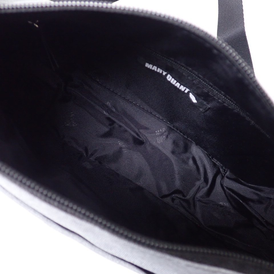 ★美品 MARY QUANT/マリークワント デイジー ショルダーバッグ/グレー/ナイロン/斜め掛けOK&1713900002