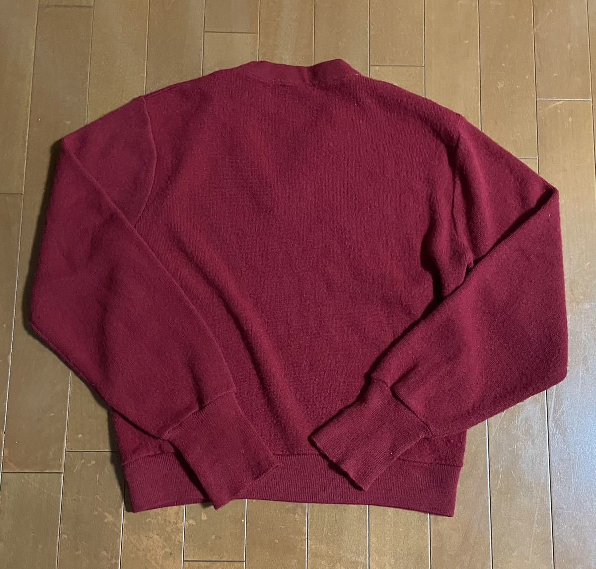 ★Munsingwear マンシングウェア★柿色カラー胸元ペンギンロゴがポイント！メンズVネックセーター/S_2