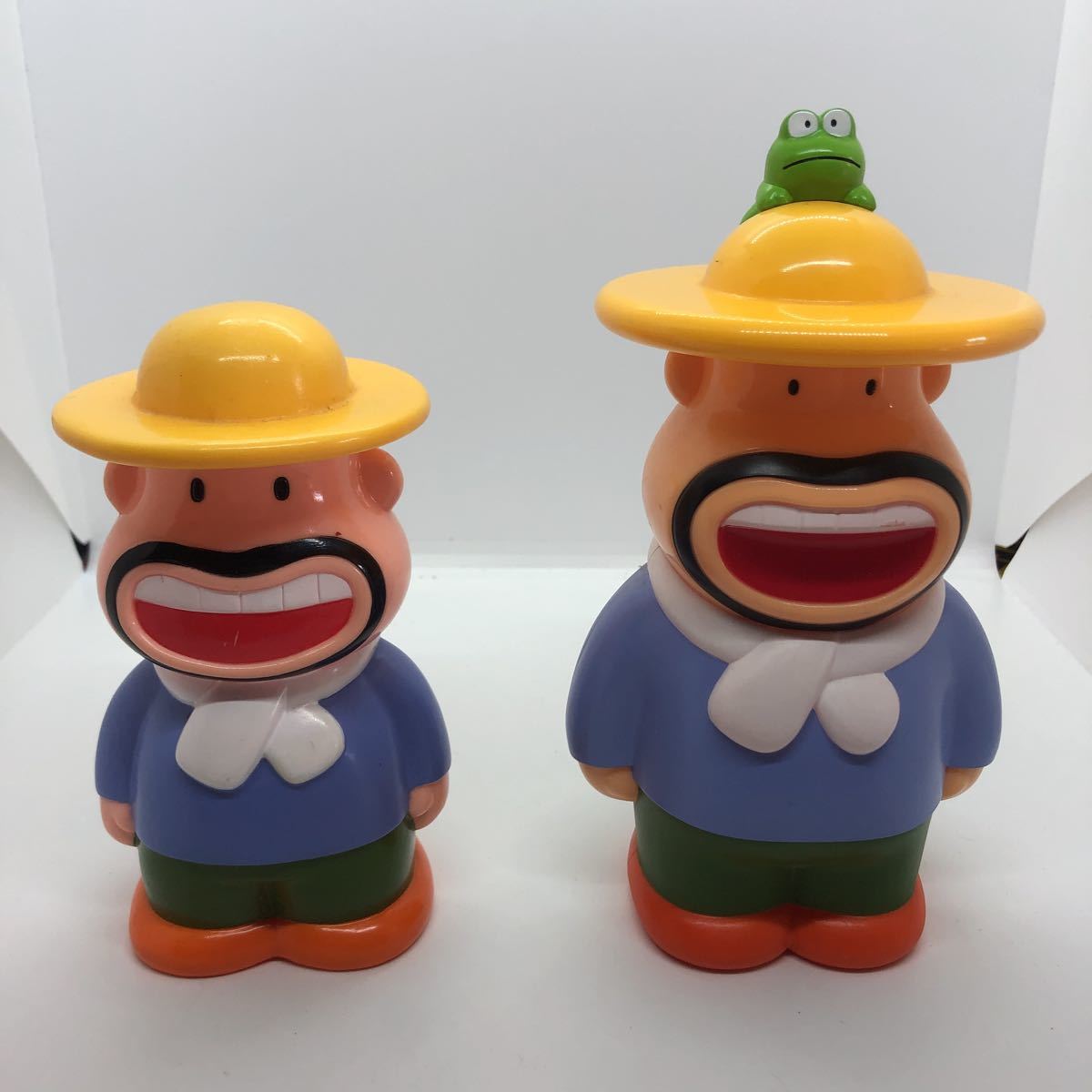 カールおじさん貯金箱の値段と価格推移は 50件の売買情報を集計したカールおじさん貯金箱の価格や価値の推移データを公開