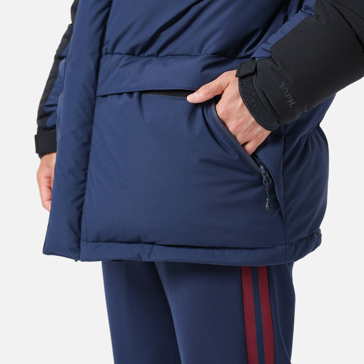 定価85800円 新品 ○ F.C.Real Bristol 22AW TOUR DOWN PARKA ツアー 